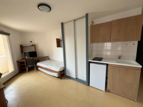 Studio à Valence