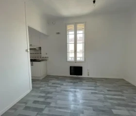 Appartement à Cases-de-Pène