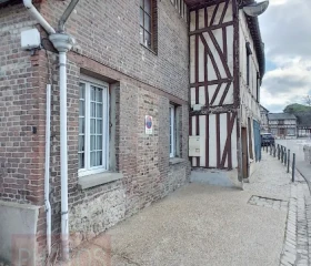 Maison à Allouville-Bellefosse