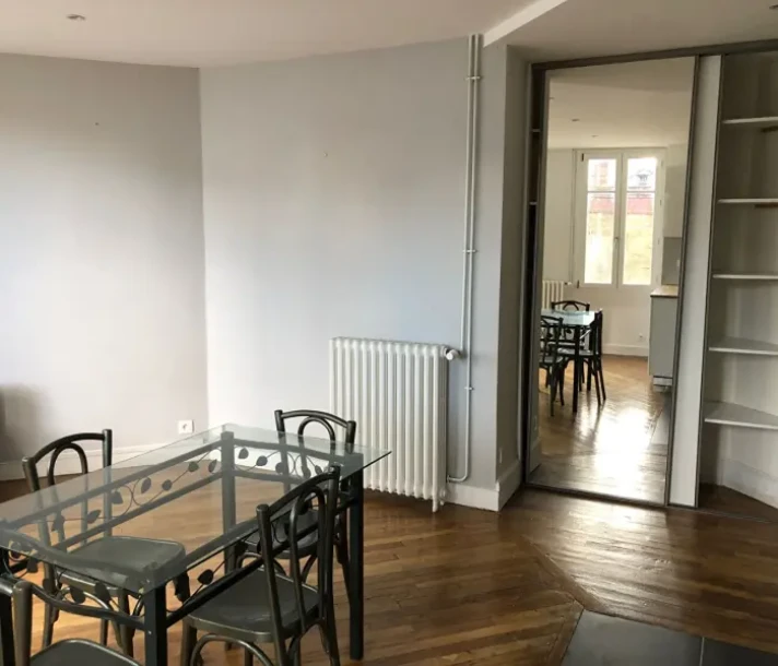 Voir la photo 1/7 du type apartment à Bordeaux