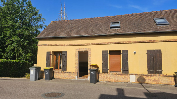 Voir la photo 1/10 du type house à Louviers
