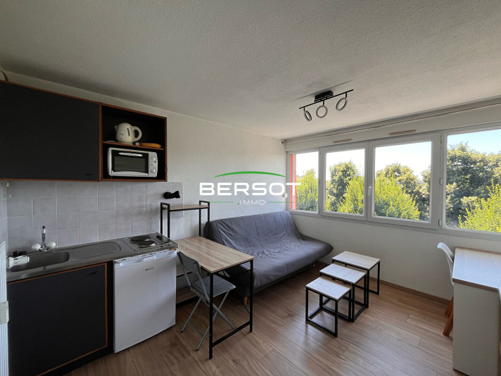 Voir la photo 1/5 du type studio à Besançon