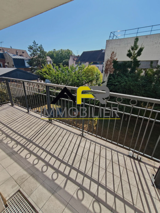 Voir la photo 1/10 du type apartment à Saint-Ouen-l'Aumône