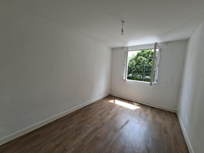 Voir la photo 1/7 du type apartment à Rennes