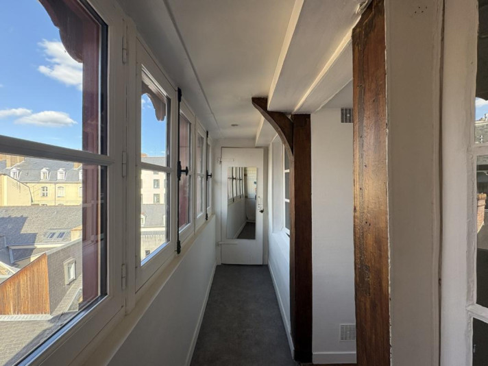 Voir la photo 1/14 du type apartment à Rennes