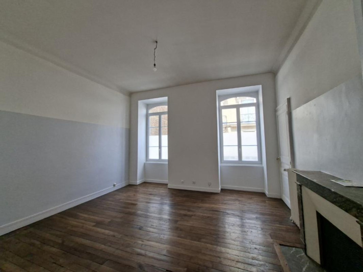 Voir la photo 1/9 du type apartment à Rennes