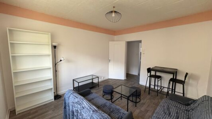 Voir la photo 1/7 du type apartment à Saint-Brieuc