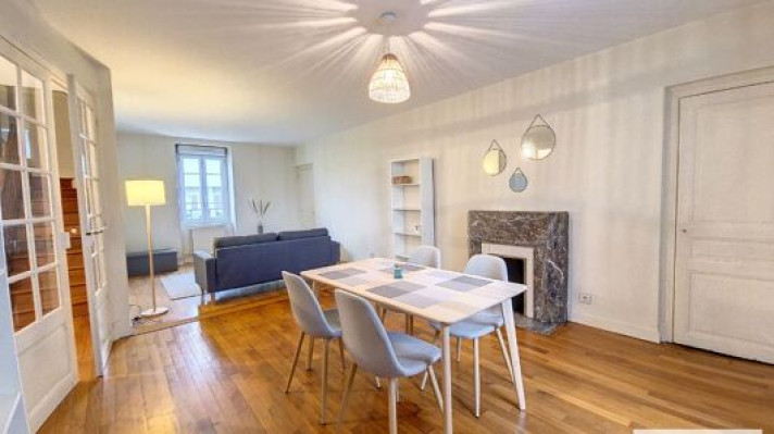 Voir la photo 1/12 du type apartment à Montluçon