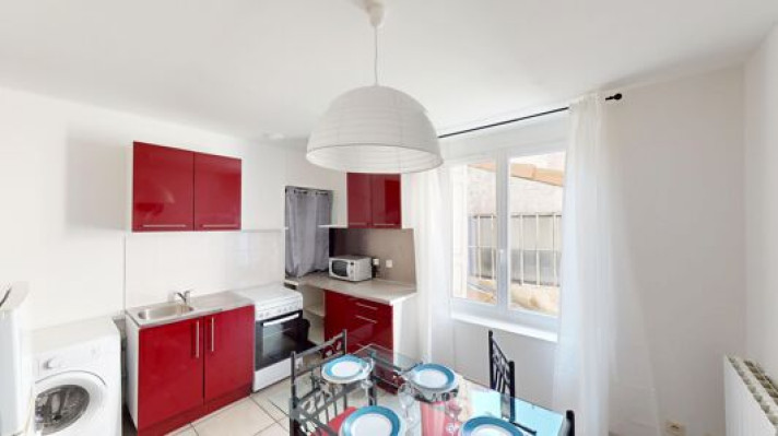 Voir la photo 1/9 du type apartment à Saint-Étienne