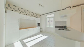 Appartement à Bourg-de-Péage
