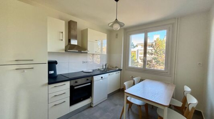 Voir la photo 1/10 du type apartment à Caluire-et-Cuire
