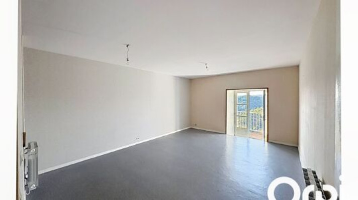 Voir la photo 1/8 du type apartment à Saint-Flour