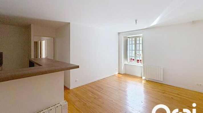 Voir la photo 1/10 du type apartment à Saint-Flour
