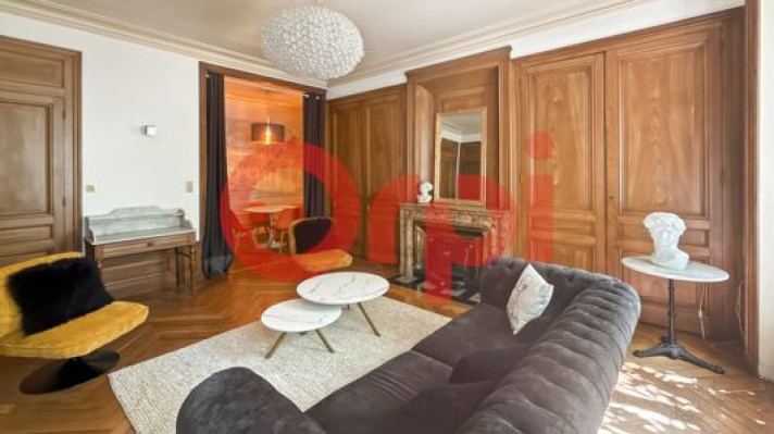 Voir la photo 1/12 du type apartment à Lyon