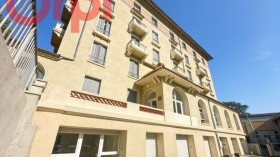 Appartement à Vals-les-Bains