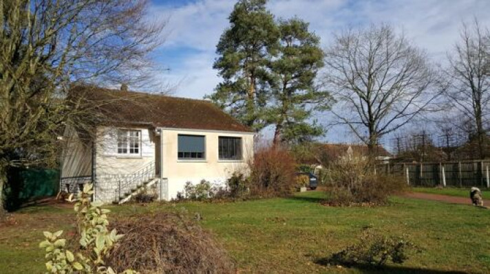 Voir la photo 1/6 du type house à Arbonne-la-Forêt