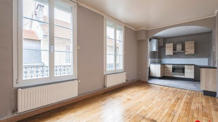 Voir la photo 1/7 du type apartment à Reims