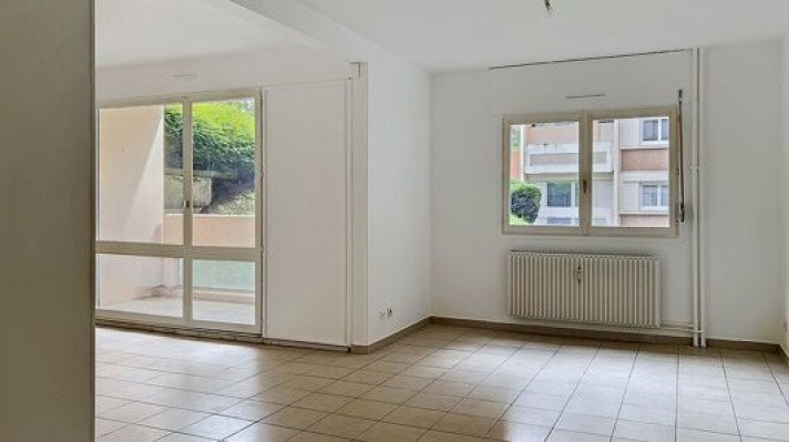 Voir la photo 1/11 du type apartment à Le Creusot