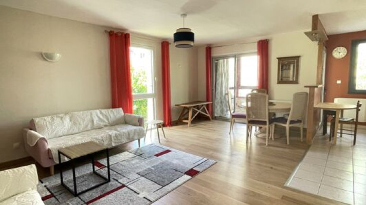Voir la photo 1/10 du type apartment à Rodez