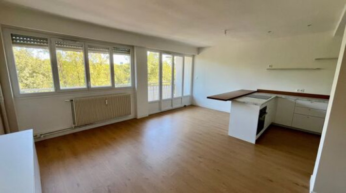 Voir la photo 1/12 du type apartment à Caluire-et-Cuire
