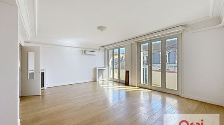 Voir la photo 1/11 du type apartment à Montluçon