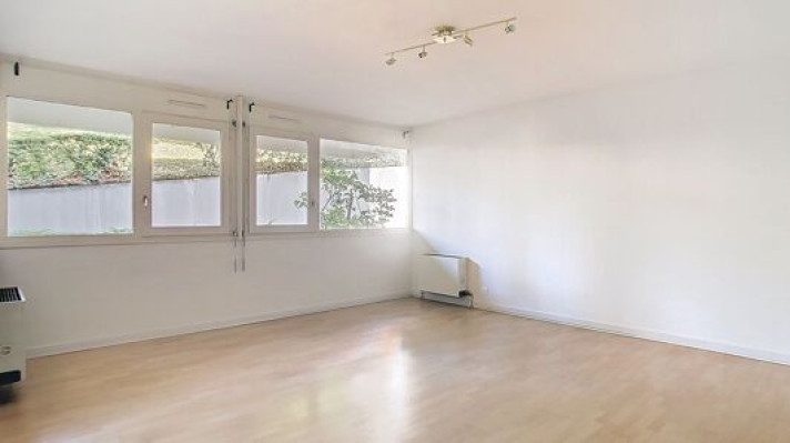 Voir la photo 1/10 du type apartment à Aurillac