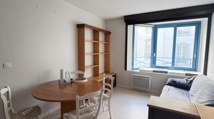 Voir la photo 1/11 du type apartment à Brest