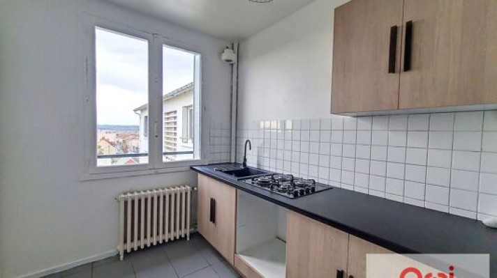 Voir la photo 1/6 du type apartment à Montluçon