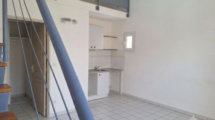 Voir la photo 1/6 du type apartment à Nîmes