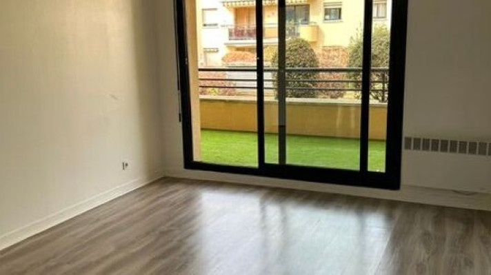 Voir la photo 1/7 du type apartment à Chelles