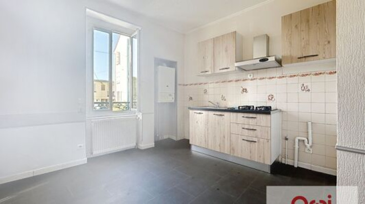 Voir la photo 1/3 du type apartment à Montluçon