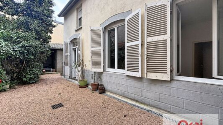 Voir la photo 1/5 du type apartment à Montluçon