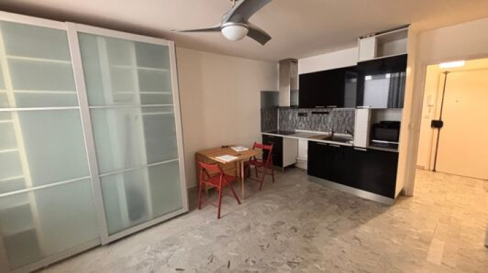 Voir la photo 1/3 du type apartment à Montpellier