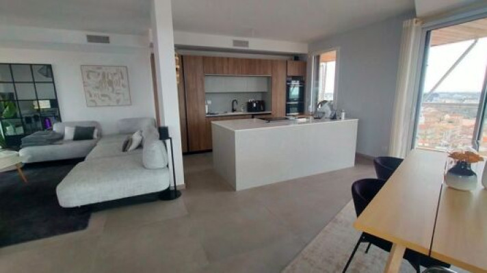 Voir la photo 1/20 du type apartment à Montpellier