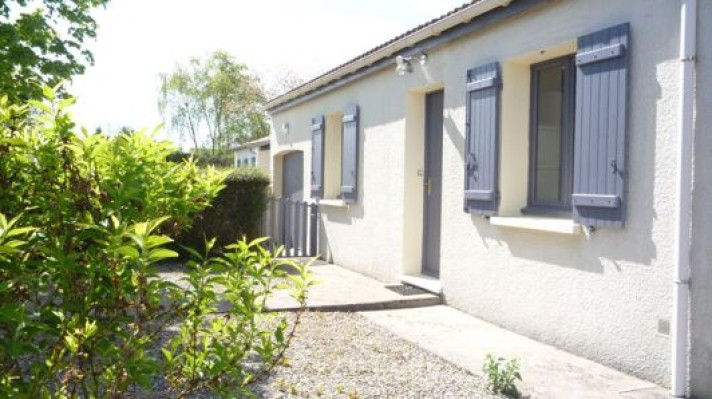 Voir la photo 1/7 du type house à Dompierre-sur-Mer