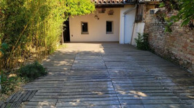Maison à L'Isle-Jourdain