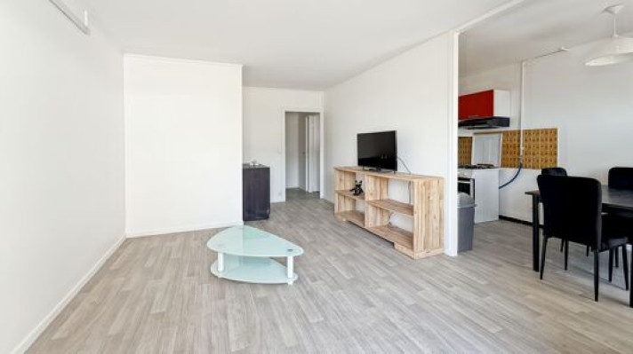 Voir la photo 1/11 du type apartment à Argenteuil