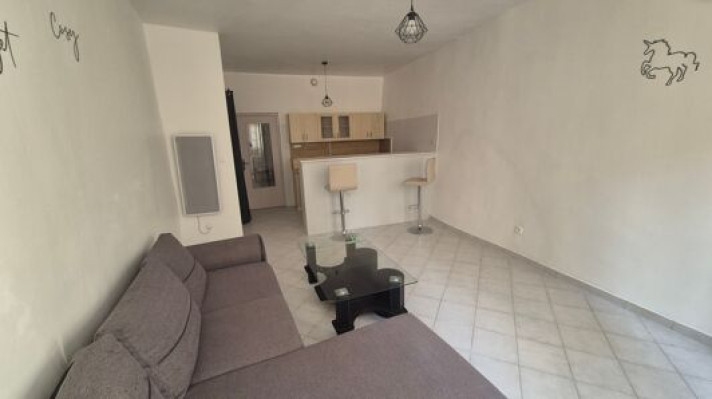 Appartement à Pont-Saint-Esprit