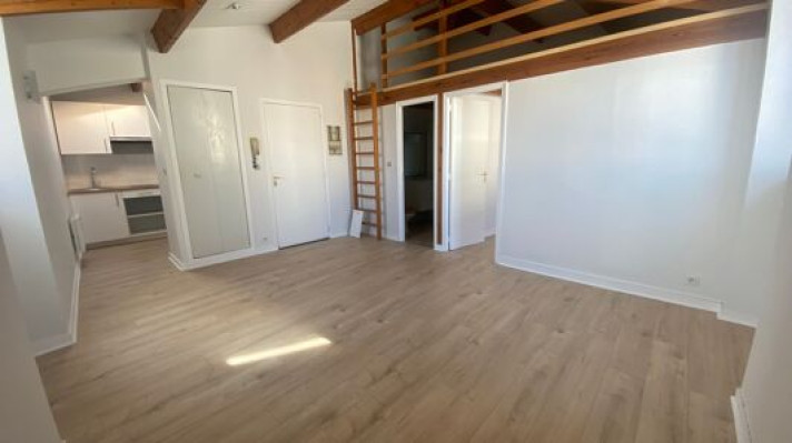 Voir la photo 1/4 du type apartment à La Rochelle
