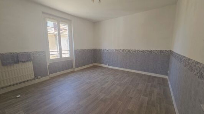 Voir la photo 1/8 du type apartment à Château-Thierry