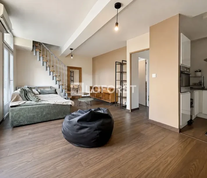 Voir la photo 1/7 du type apartment à Nîmes