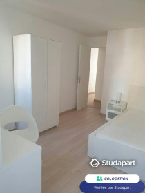 Chambre à Noisy-le-Grand