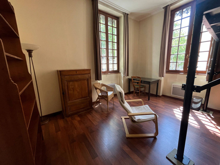 Voir la photo 1/8 du type apartment à Lyon