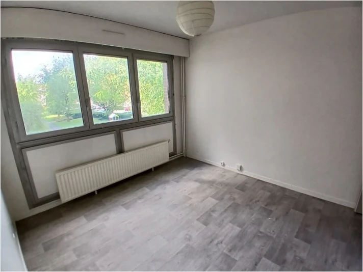 Voir la photo 1/8 du type apartment à Lille