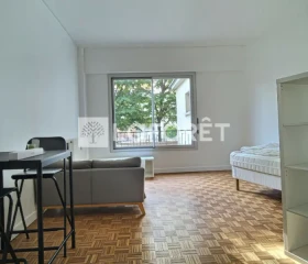 Studio à Neuilly-sur-Seine