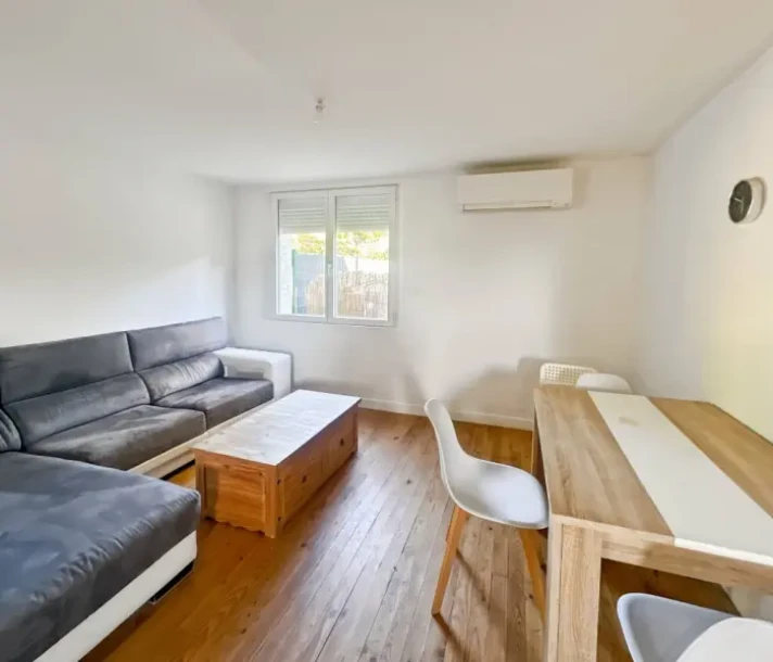 Appartement à Monteils