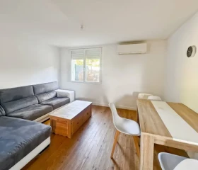Appartement à Monteils