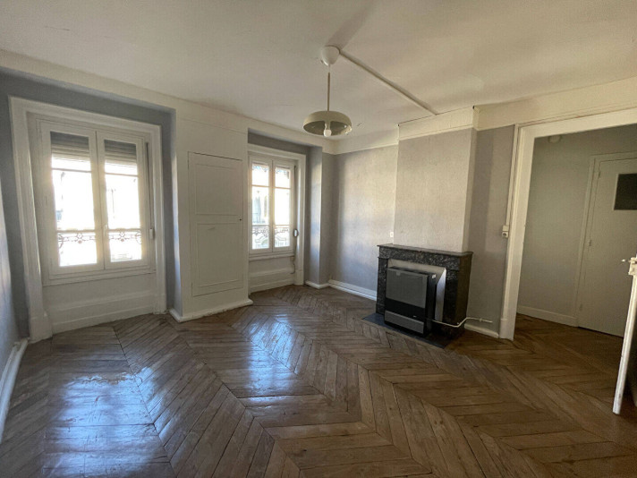 Voir la photo 1/7 du type apartment à Lyon