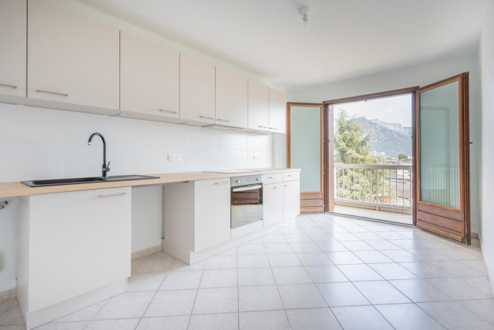 Voir la photo 1/13 du type apartment à Annecy
