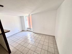 Studio à Corbeil-Essonnes